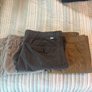 Men’s Levi’s cargo shorts - 3 shorts size 36